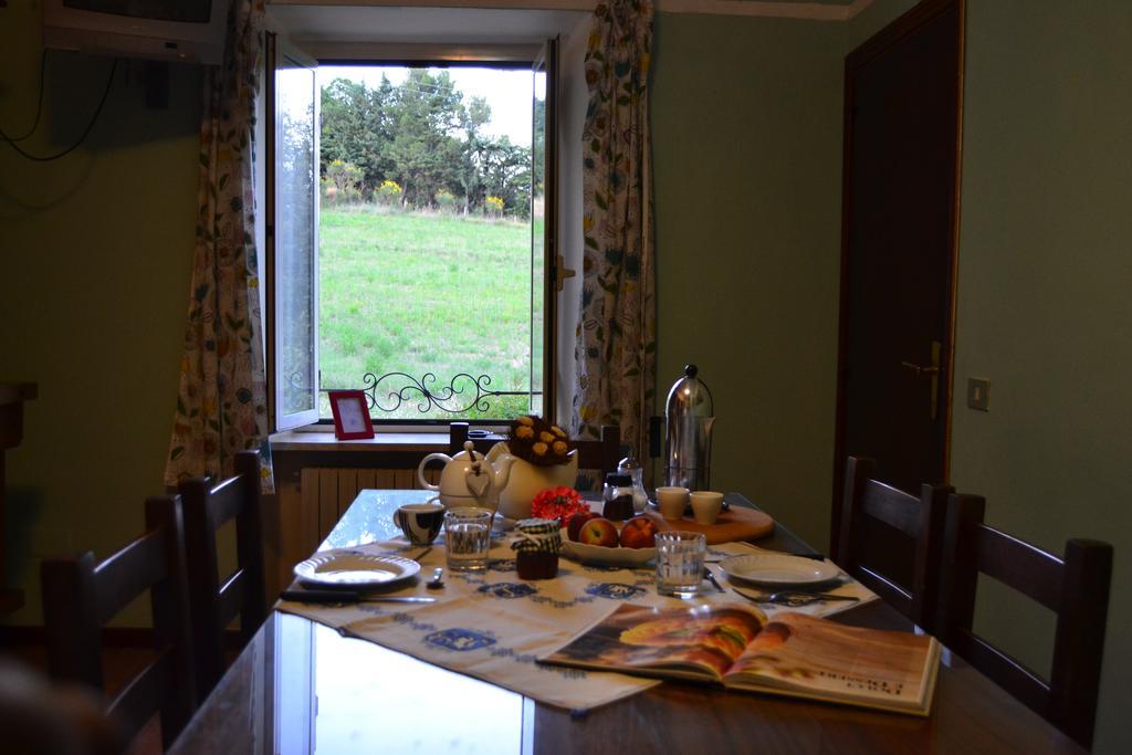 Agriturismo Nizzi Villa Assisi Luaran gambar