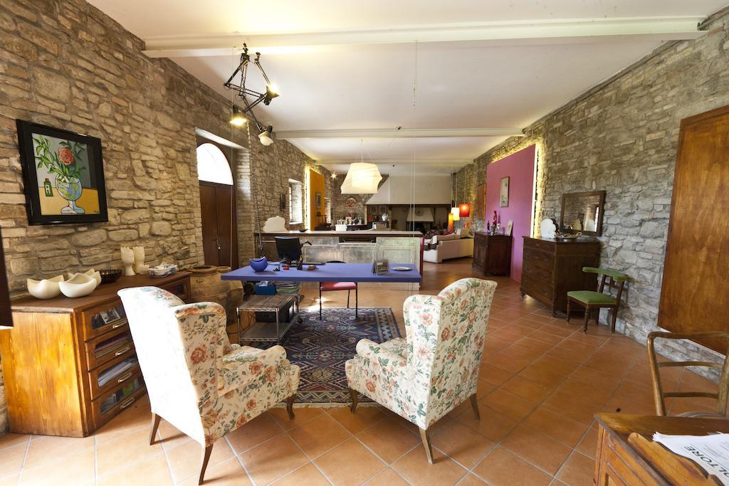 Agriturismo Nizzi Villa Assisi Luaran gambar