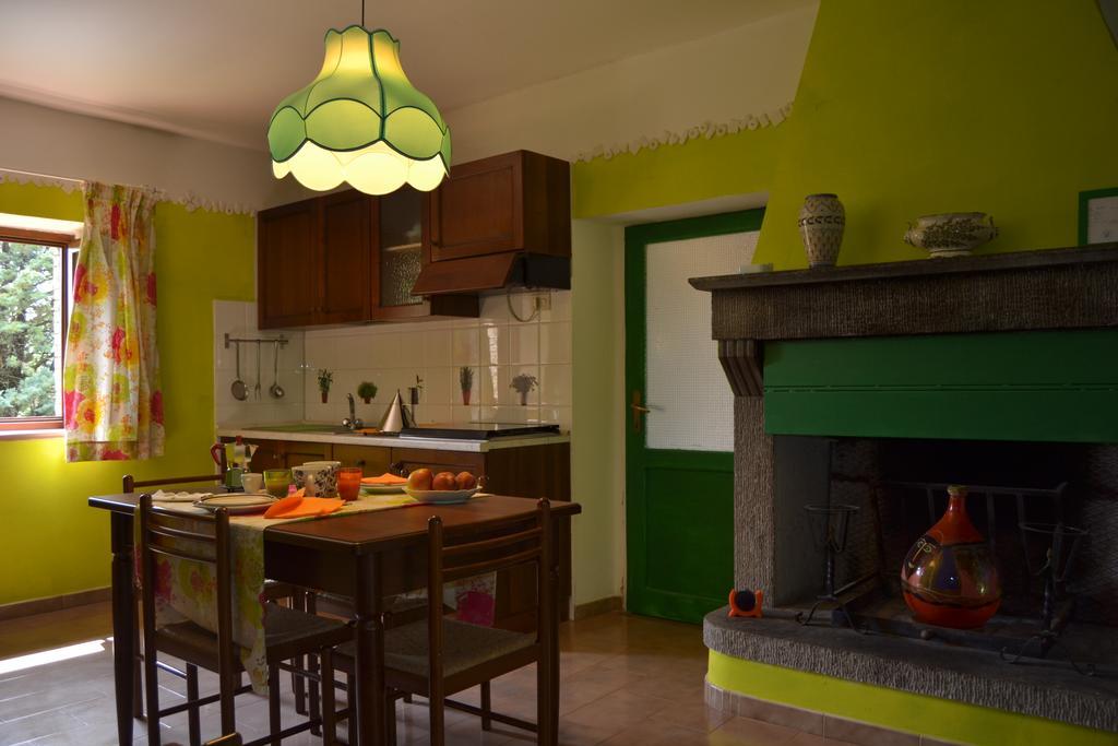 Agriturismo Nizzi Villa Assisi Luaran gambar