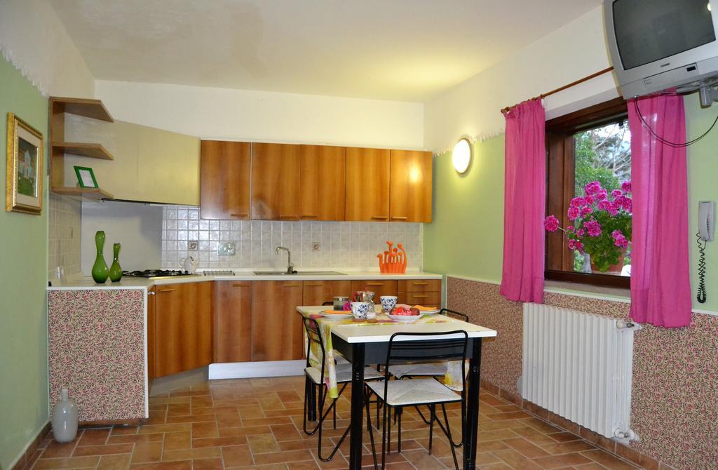 Agriturismo Nizzi Villa Assisi Luaran gambar